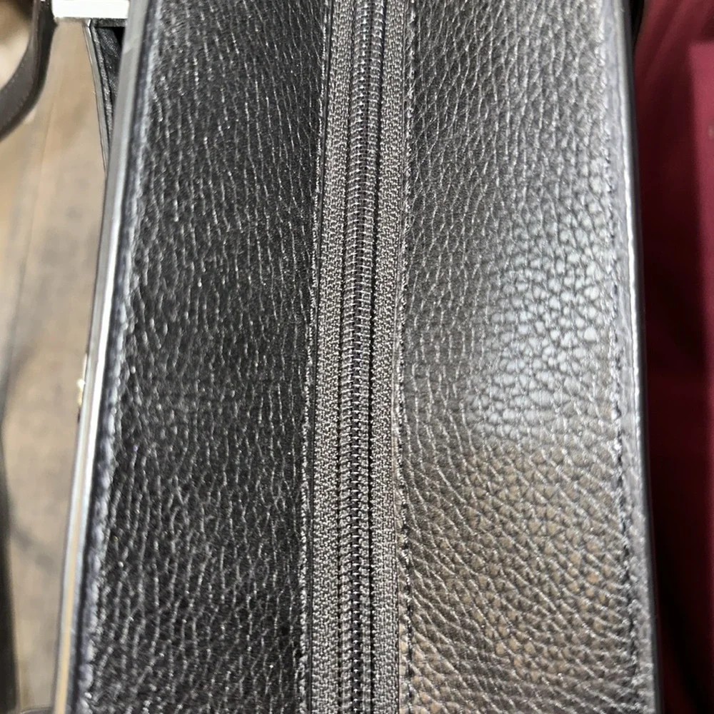 Michael Kors Maisie Large Pebbled Leather Tote Bag - Picture 9 of 11